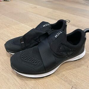 TIEM cycling shoes with SPD clips